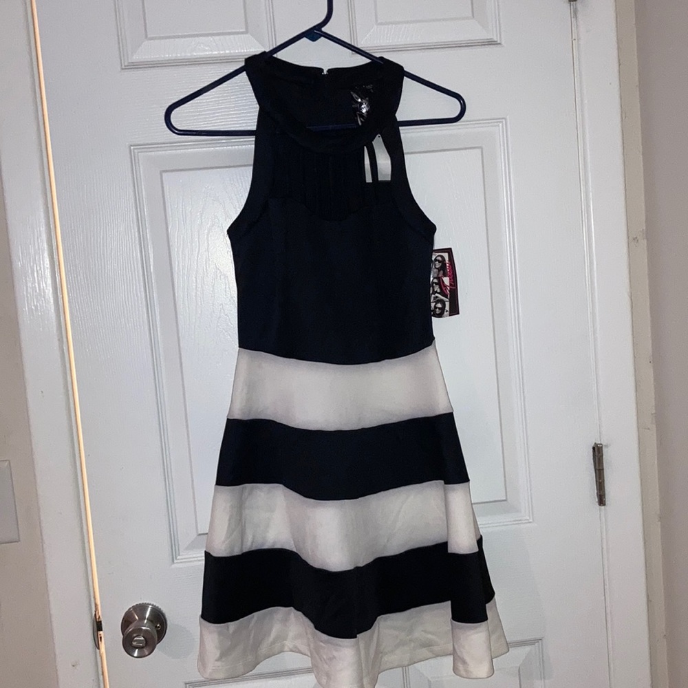 NWT halter dress size 3 Tricia - Picture 1 of 3